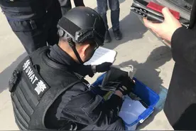 渭南澄城巡特警大队 连续设卡31天 打赢安保维稳仗图片