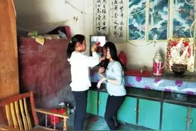 周口19岁女孩照顾残疾姐姐12年 理想是当一名医生图片