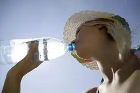夏日炎炎，有人竟然专门跑去泰国喝这10种冰饮图片