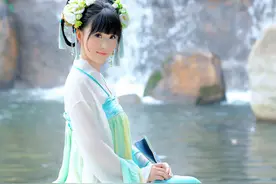 青涩年华-穿汉服的女孩图片