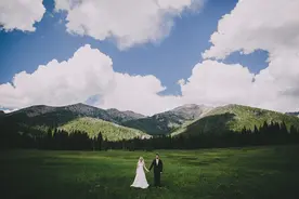 我跨不过爱你的那座山图片