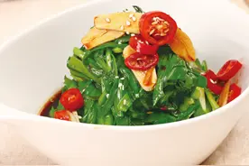 湘味凉拌韭菜 我教你一招 口感会更脆嫩图片