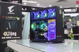 牙膏厂+玩家国度丨 8600K+波塞冬GTX1080 TI分体水冷游戏PC组装视频封面