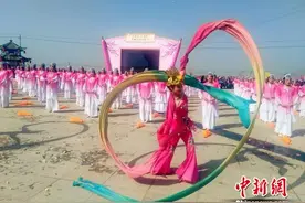 春暖花开 山西运城举办“美丽乡村百花节”活动吸客图片