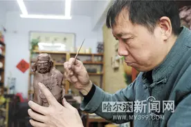 老街泥匠南泥北做
巧手做出“老道外”图片