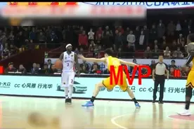 大心脏！丁神6犯离场劳森绝杀广厦视频封面