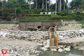 南宁民歌湖溢流口已堵住，水质可达景观四类水图片