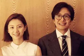 裴勇俊二胎得女，裴勇俊老婆是谁？裴勇俊和朴秀珍什么时候结婚的图片