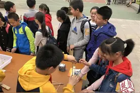 “选课走班”从初中开始！楚天都市报“名校行”走进第三寄宿中学!图片