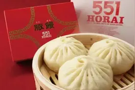 日本妹子在地铁上吃味道大的肉包，却获得万人点赞？图片