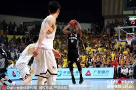 哈德森45分力压辫子哥 辽宁加时取胜总分2-0广厦图片