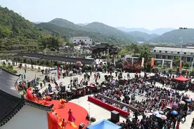 听畲歌吃乌饭 “三月三”里感受苍南岱岭畲族风情！图片