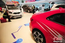 汽车也能无人自动贩卖 买车就像买饮料一样便捷？图片