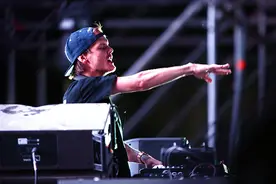 瑞典知名DJ Avicii去世，他与EDM音乐同盛同衰图片