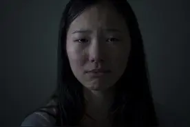 无意中发现我家竟然有个地下室，里面的东西让我泪流满面图片