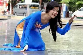 越南街头美女一抓一大把，个个都有气质佳身材好，一点不输明星们图片