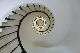 超美旋转楼梯，建筑摄影欣赏。图片