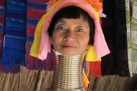 揭秘长颈族女人戴铜圈的真相，背后让人如此心酸，真庆幸生在中国图片