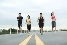 体验越野，够专业才够尽兴图片