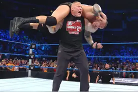 《SmackDown 885期》图文直播：兰迪vs范丹戈!图片