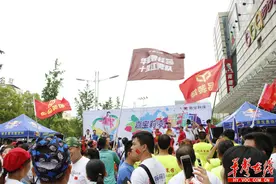 衡阳彩跑热度再袭 5000人集体狂欢图片