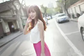 爱上离异有孩子的女人，矛盾纠结坚持还是放弃图片
