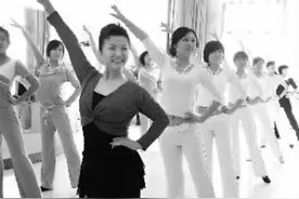 莺妮形体“美少女”训练营火热报名中图片