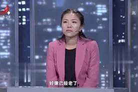 奇怪家庭的角色互换，妈妈更像是女儿，女儿却像自己妈妈的家长！视频封面
