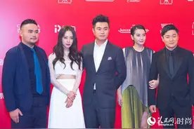 陈赫亮相上海电影节 张子萱公怀孕多月二人爱情发酵图片