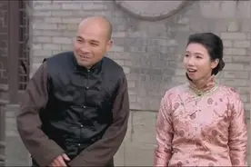村姑穿的这身旗袍，看的人们议论纷纷，真是太害羞了！视频封面