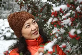 西安下起了2016年第一场雪  公园景色美不胜收（组图）图片