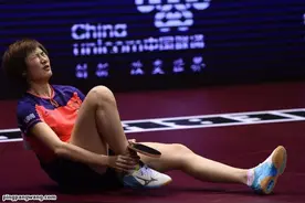打乒乓球也有不好的时候图片