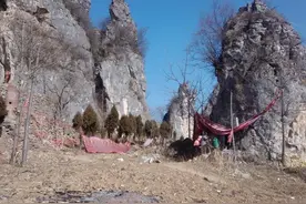 湖北十堰郧西店子镇纯自然美景罗汉寨石窟胜过四星级风景区图片
