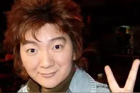 唱《老鼠爱大米》的杨臣刚身家过亿图片