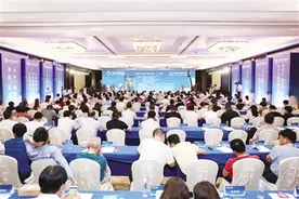 石家庄首个外埠商会在三亚市揭牌成立图片