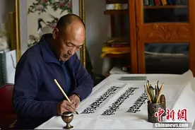 西藏贝叶经修复师的梵文“研学路”图片