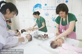 孩子哭了就摇一摇？当心摇成“婴儿摇晃综合征”图片