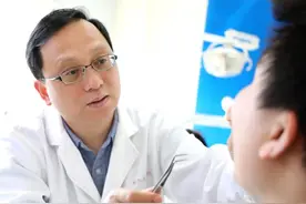 专访｜俞创奇：反复唾液腺肿大发炎，或是结石作怪图片