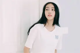 学papi酱的学院派穿着！做这个时代的一股清流！图片