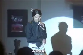 刘德华穿裙子模仿张国荣唱《风继续吹》梅艳芳等台下笑得前仰后合视频封面