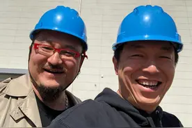 乌尔善与黄渤陈坤合影疑将合作新片图片