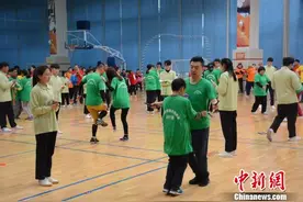 2018全国家庭健身挑战赛大连开赛图片