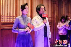 赵立新新剧浙江横店热拍 与刘敏涛“奇葩”组合引人艳羡图片