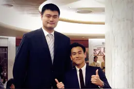 林志玲孙俪迪士尼开园盛典争艳 胡歌亮相、彭于晏姚明最萌身高差图片
