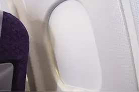 飞机起飞降落时 为啥让打开遮光板图片