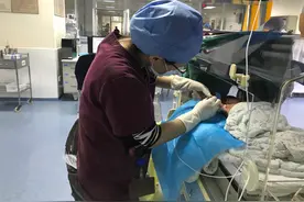 宝宝住进新生儿科重症室怎么办？别担心，有她们在呢图片