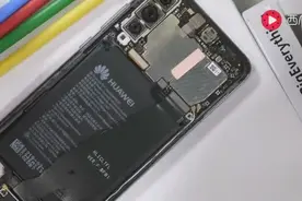华为P20 Pro认证的徕卡三摄拆解，三颗镜头居然都有光学防抖视频封面