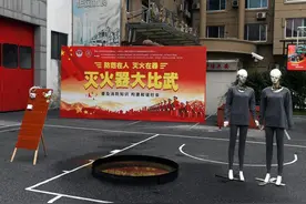 着火时灭火器拿来就用？这个实验告诉你该如何选择图片