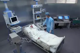 陶医生拔管子自杀诬陷杨医生竟是为了爱，因为自己是植物人太荒唐视频封面