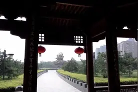 临汾：古城遗址卧牛亭竟成了某些人睡觉的地视频封面